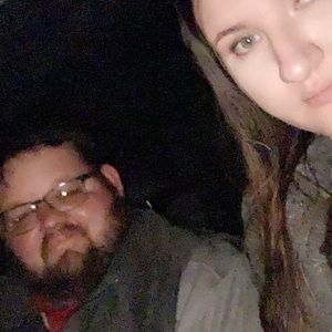 Meet your Posher, Dustin